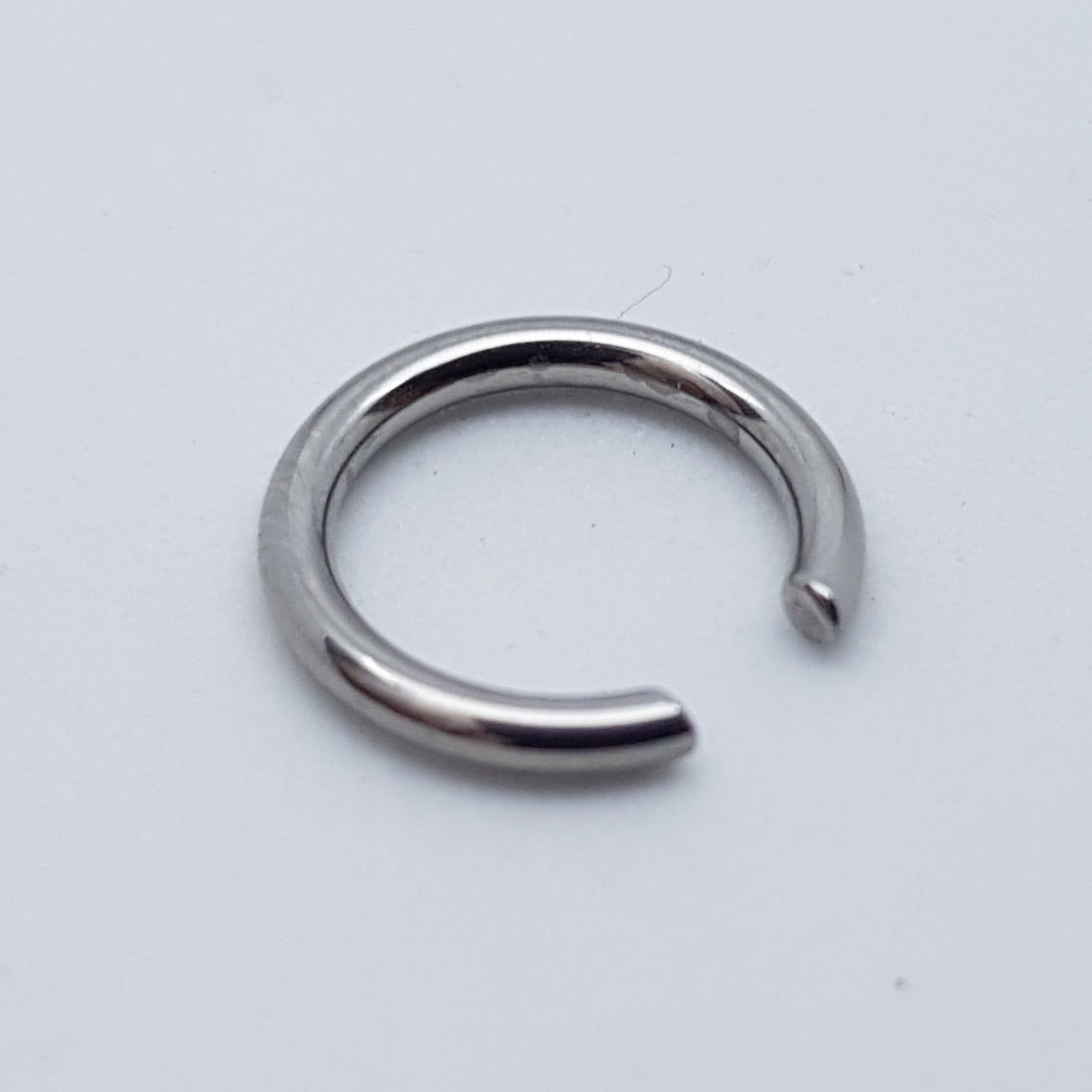 14g Captive Bead Ring