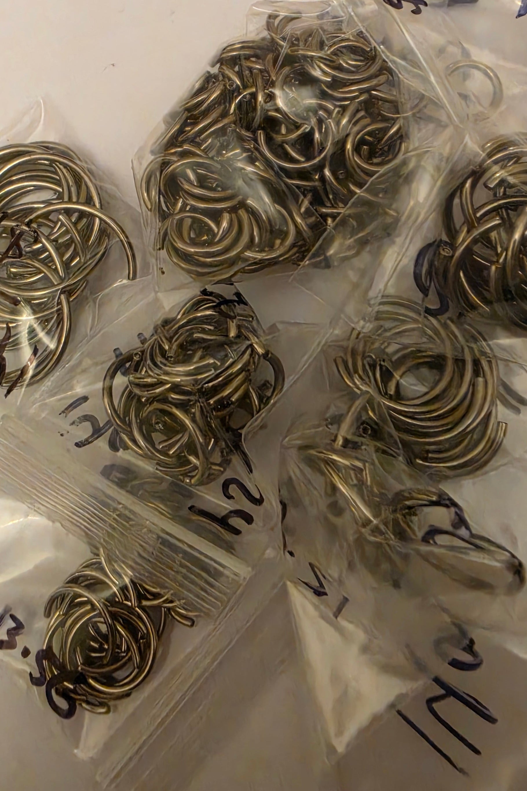 ✦ Circular Barbell (10 Pack)