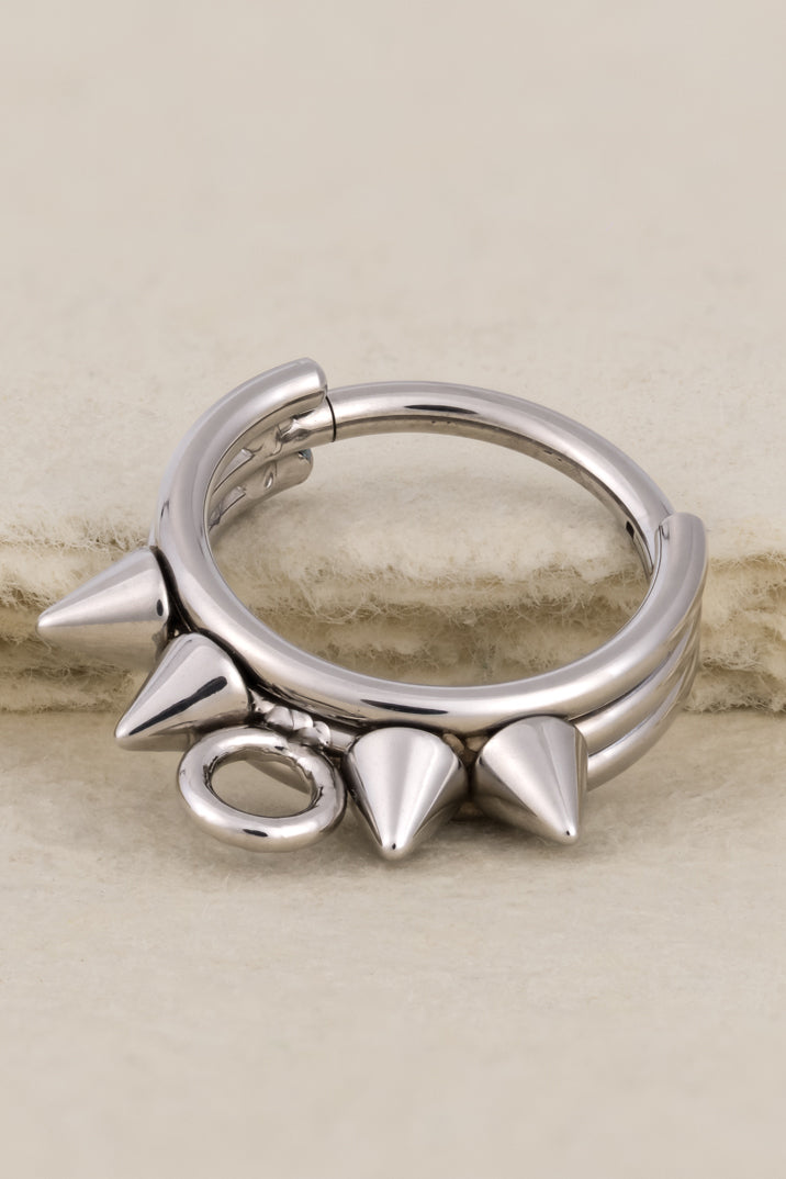 Spiked O-Ring Clicker