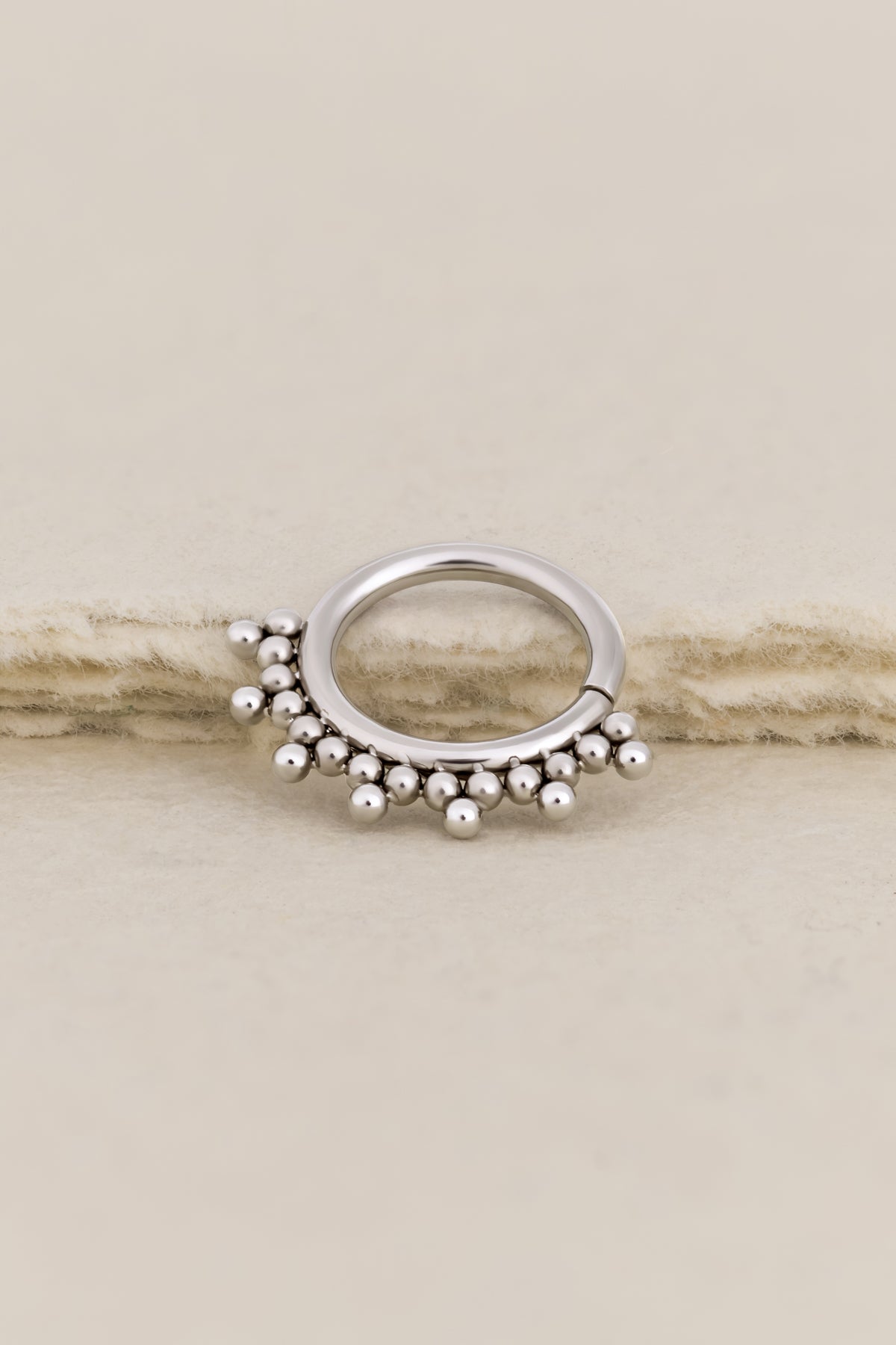 Haute Couture Bijoux Seam Ring A