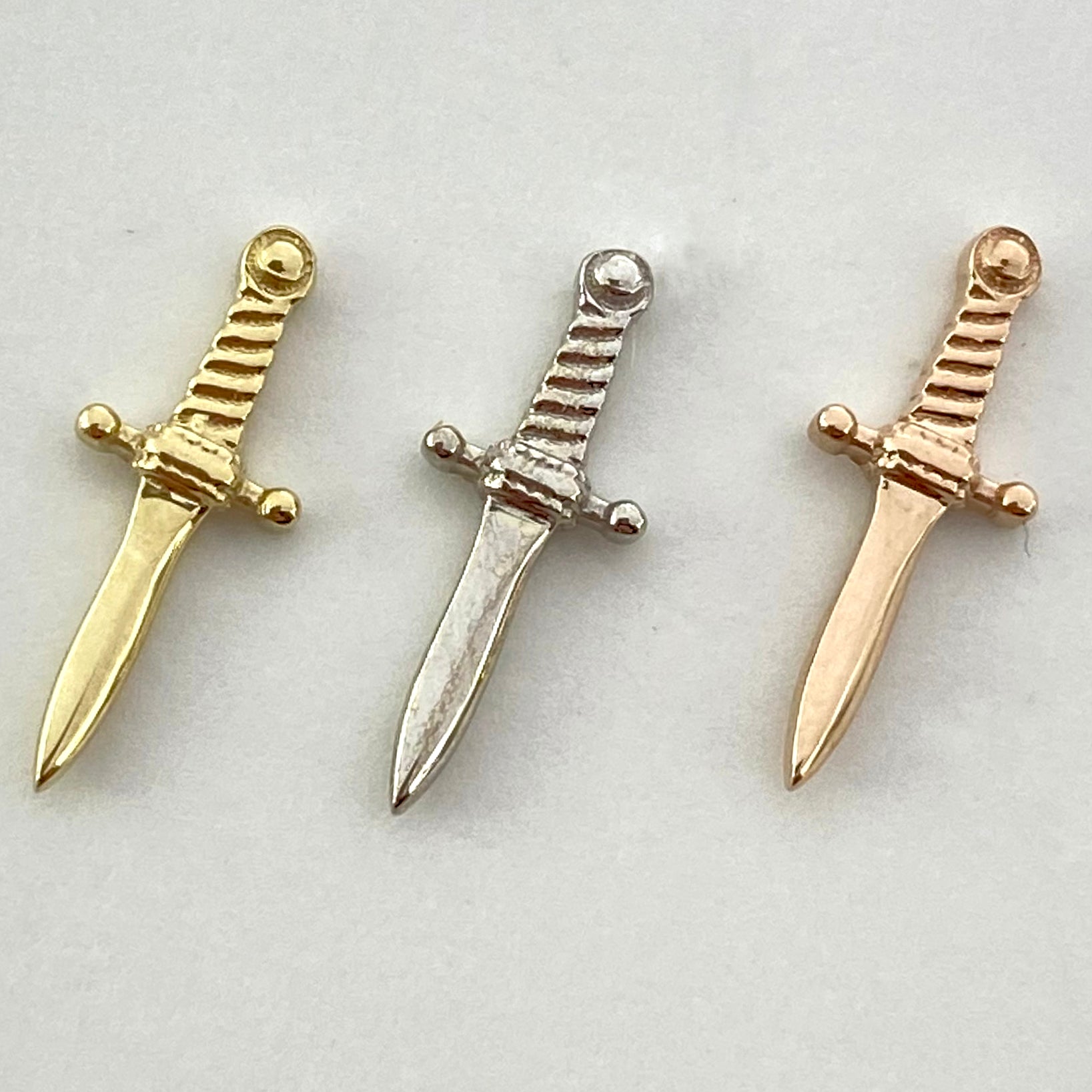 BVLA Slasher Dagger Large Threaded End