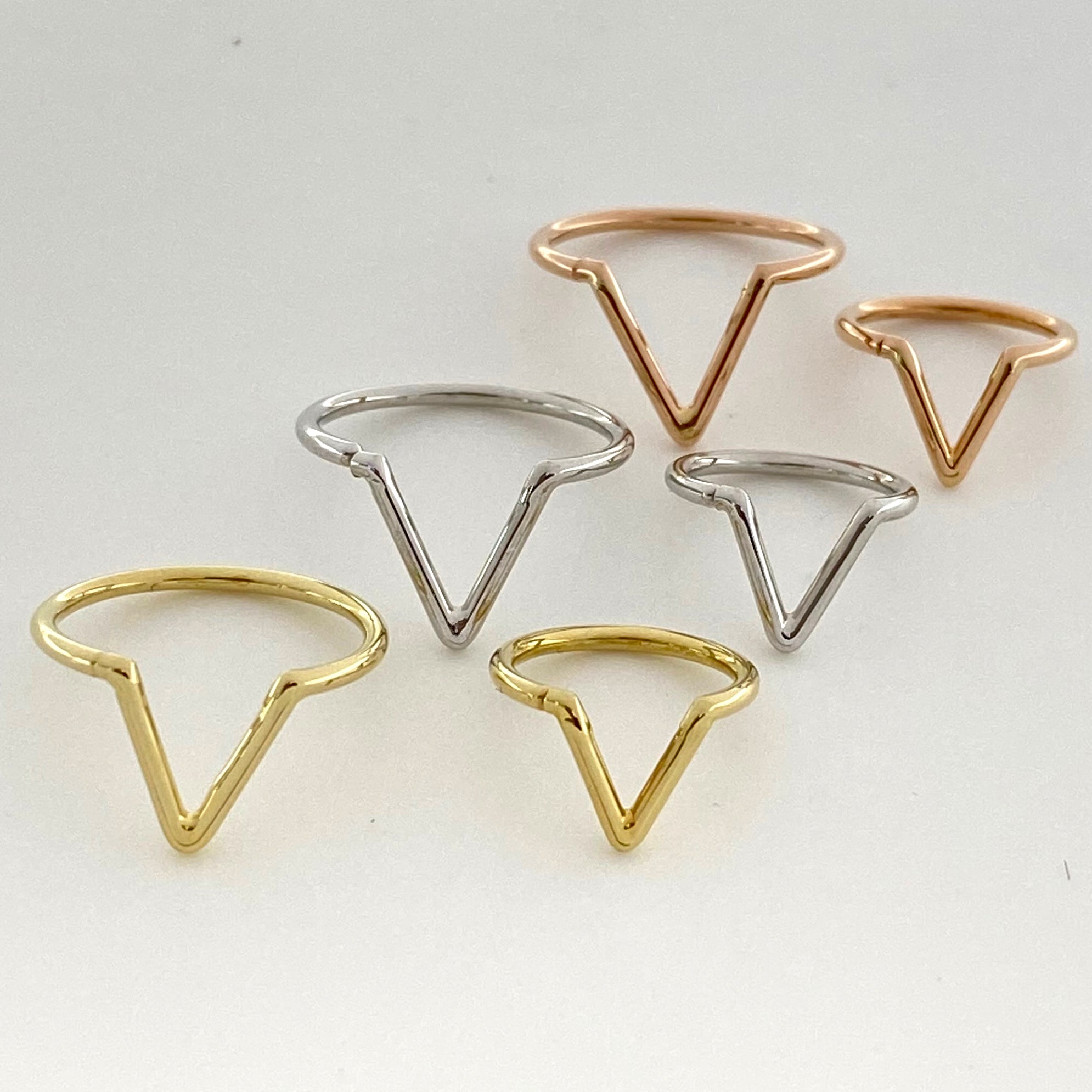 BVLA Jennelle V Seam Ring